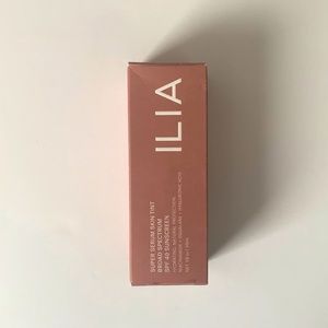 Ilia super serum skin tint 40 spf - Balos ST3